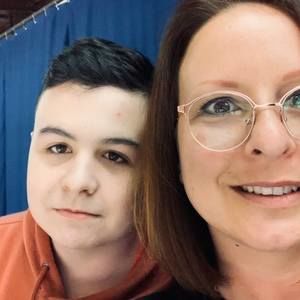 Meet your Posher, Véronique